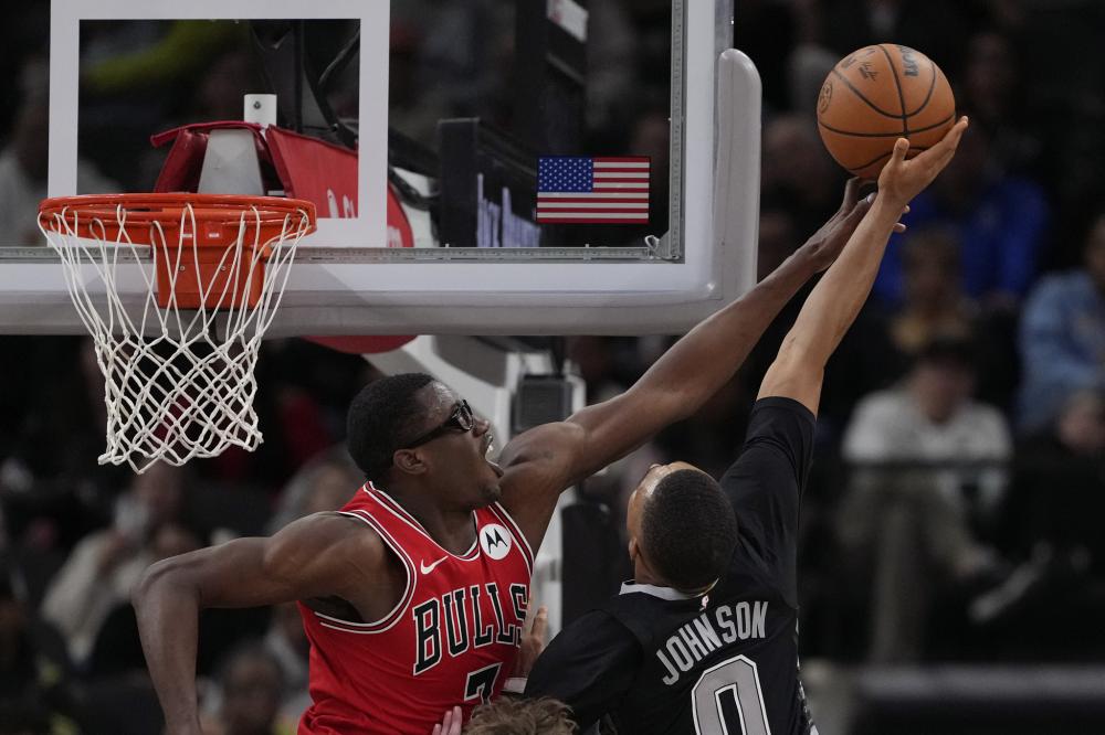 大比分轻取 大比分轻取