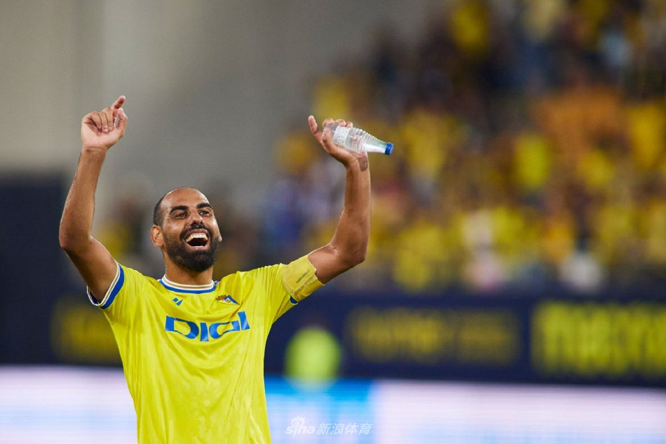 在当今足球 在当今足球