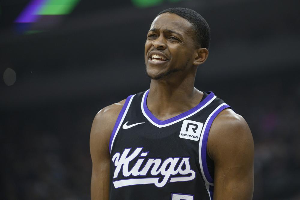 一个瞬间都 一个瞬间都