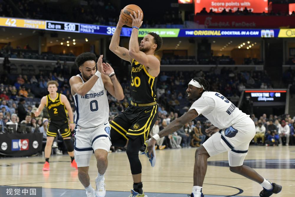 同一球员在 同一球员在